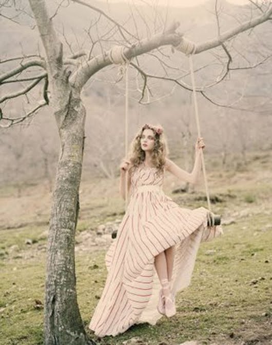  definitely need to rig up a swing like this and bring a long flowy dress 