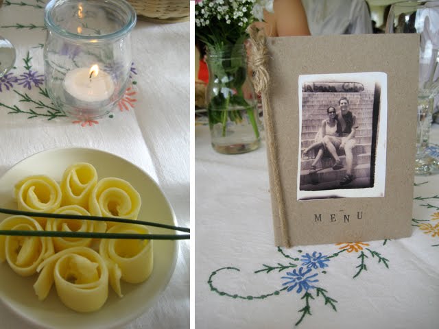 The beautiful table settings at the Vintage Brides' wedding reception