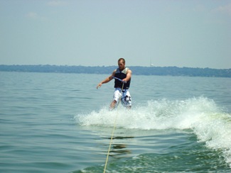 Sunday boating 006