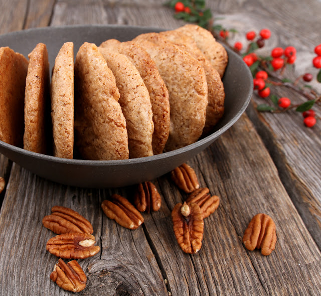 Oppskrift Veganske Kryddercookies PekannÃ¸tter Julecookies AllehÃ¥nde Kanel Kardemomme Hjemmebakte