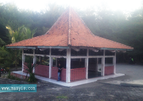 Pantai Legend Beribu Kenangan di Kebumen Pantai Petanahan