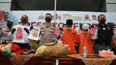 Polisi Bekuk dua Pelaku Pembunuhan dengan Motif Penggandaan Uang di Rajeg