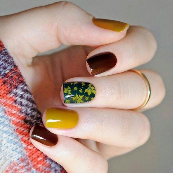 Top nail arts