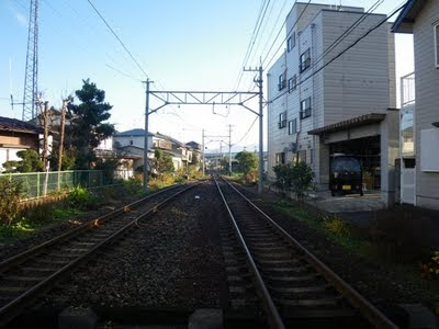 越前開発駅の反対側