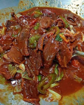 Daging masak merah ala Thai