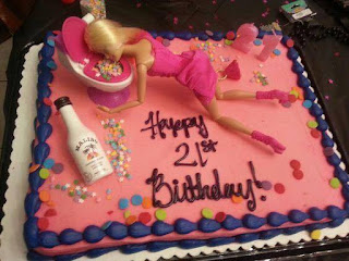 Fotos de humor - torta de barbie en pedo