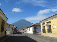 antigua guatemala viaggio in solitaria