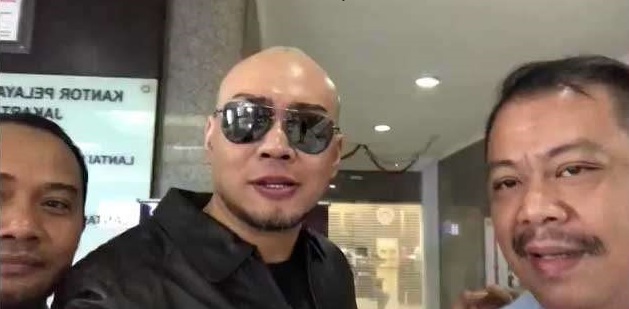 Heboh Deddy Corbuzier Gelontorkan 2,5 Miliyar Hanya Untuk Bayar Pajak