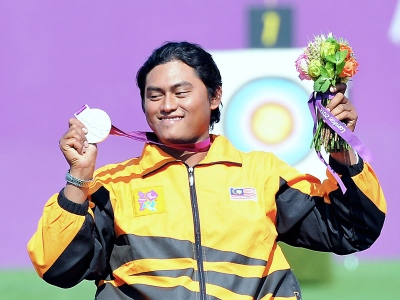 Paralimpik London 2012: Pingat perak pertama negara dari acara memanah