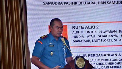 Komandan Lanudal Manado Sebagai Pemapar pada FGD Internal Puspenerbal