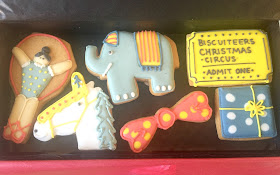 Biscuiteers luxury christmas biscuits 