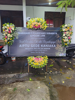 tokobungadenpasar.com Bunga Papan Dukacita Turut Berduka Cita Denpasar Bali