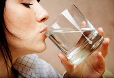 10 Manfaat Air Putih Bagi Kesehatan [ www.BlogApaAja.com ]