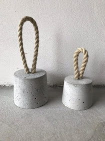 CONCRETE DOOR STOP