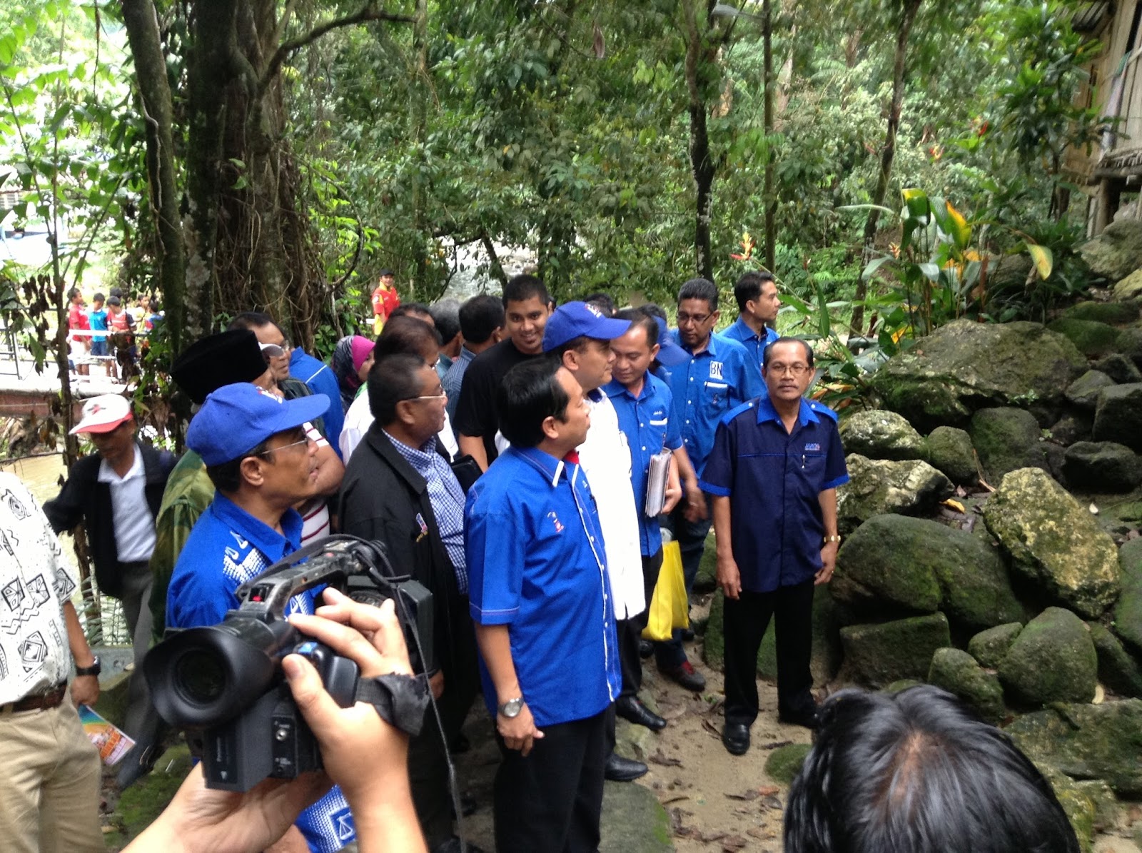 GOMBAK!!! GEMPUR!!!: VIDEO KERAJAAN PAKATAN RAKYAT ...