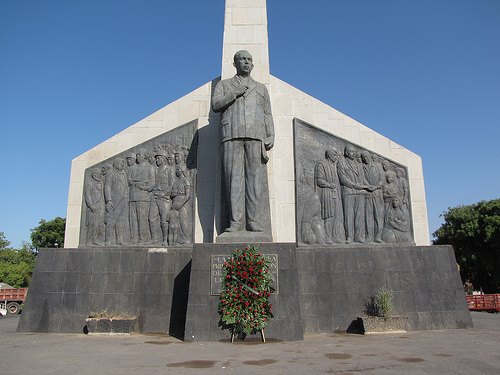 monumento-lazaro-cardenas