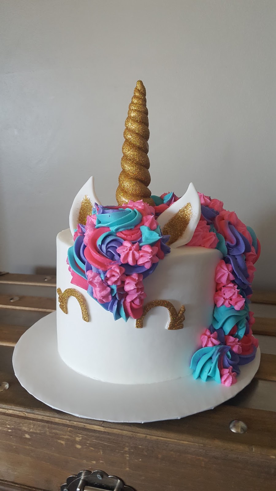 Lindsey's Cake Studio: Unicorn Birthday Cake