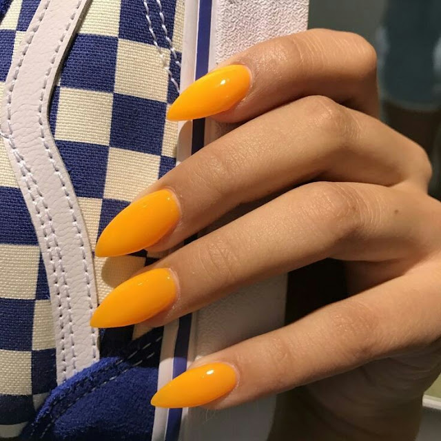 Orange-nail-arts