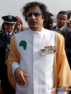  صور مضحكة القذافي