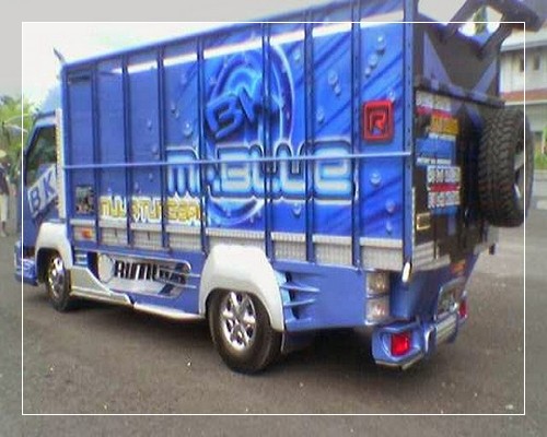 Foto modifikasi  truk  canter terbaru hino ragasa  fuso dutro 