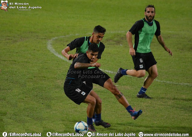 Gimnasia hizo futbol pensando en Sarmiento