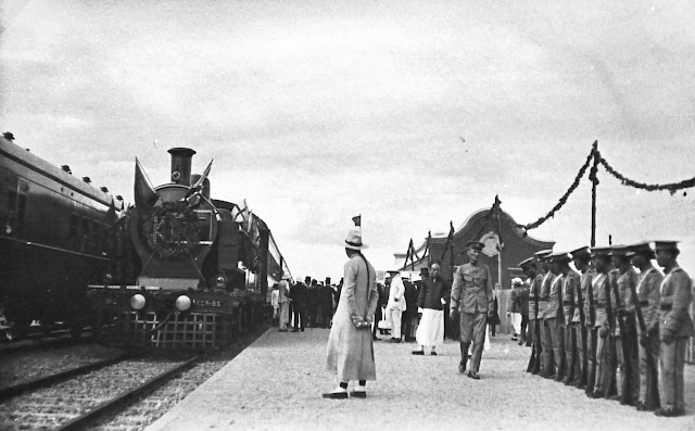 【香港好去處】由尖沙咀去巴黎 100年前的九龍車站 尖沙咀鐘樓 - 廣九鐵路 - 華段通車