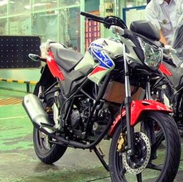 Mobilmogok.com: Modifikasi Honda CB 150 R Pake Fairing