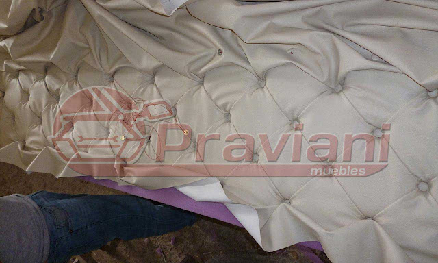 muebles praviani,cabeceras,tableros,barras,capitone,muebles praviani,dormitorios,camas tapizadas,capitone,cabecera,cabecero,cama  matrimonial,2 plazas,king size,queen size,tarima,box spring,box americano,camarotes,colchones,tapiceria,upholstery,cuero,capitone,decoraciones