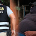 Narcotraficantes peruanos aseguran que la Policía Nacional les provee de armamento en documental español