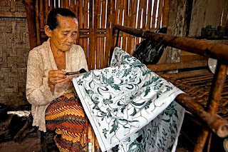 Ragam Hias di atas Bahan Tekstil dengan Penjelasan Lengkap