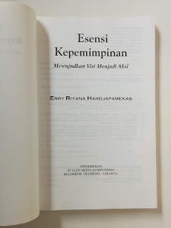 Esensi Kepemimpinan