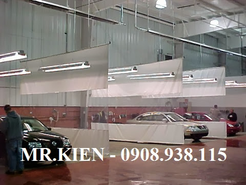 VÁCH NGĂN NHỰA TRONG