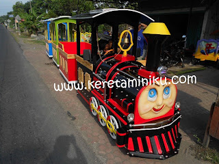 Kereta Mini, Kereta Mall, Komedi Putar Ya Keretaminiku.com