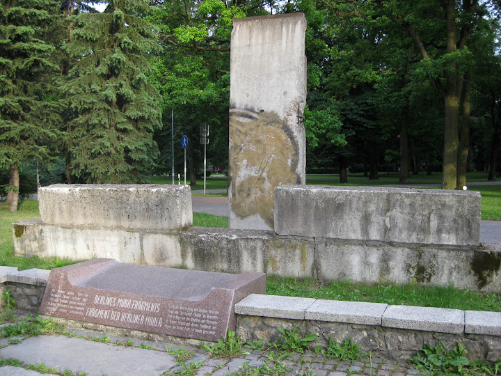 piece of Berlin Wall