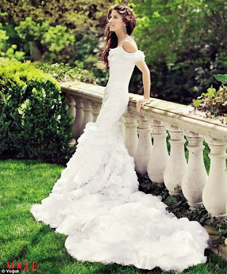 The blog world has been buzzing lately about Dylan Lauren's wedding dress