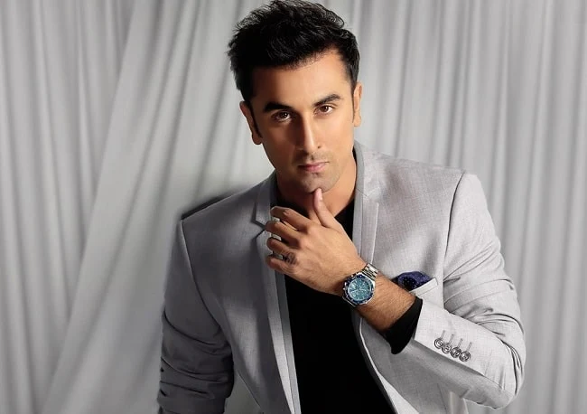 Ranbir Kapoor Bio, Net Worth, Measurements, Height, Affairs, Age