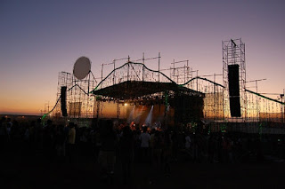 [Palco  no p+¦r do sol[6].jpg]