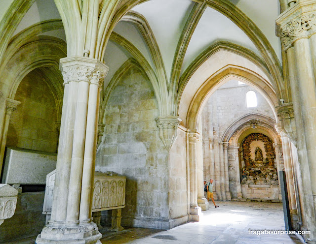 Panteão dos Reis no Mosteiro de Alcobaça em Portugal