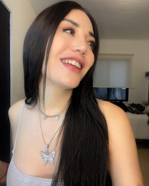 Barbara Navarro – Most Beautiful Transgender Girl Butterfly Pendant Necklace Jewelry for Women