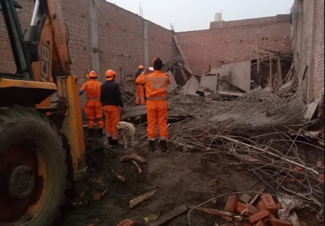 Ghaziabad Factory Accident: लोनी में निर्माणाधीन फैक्ट्री की शटरिंग गिरी, दो मजदूरों की मौत; 10 को निकाला गया