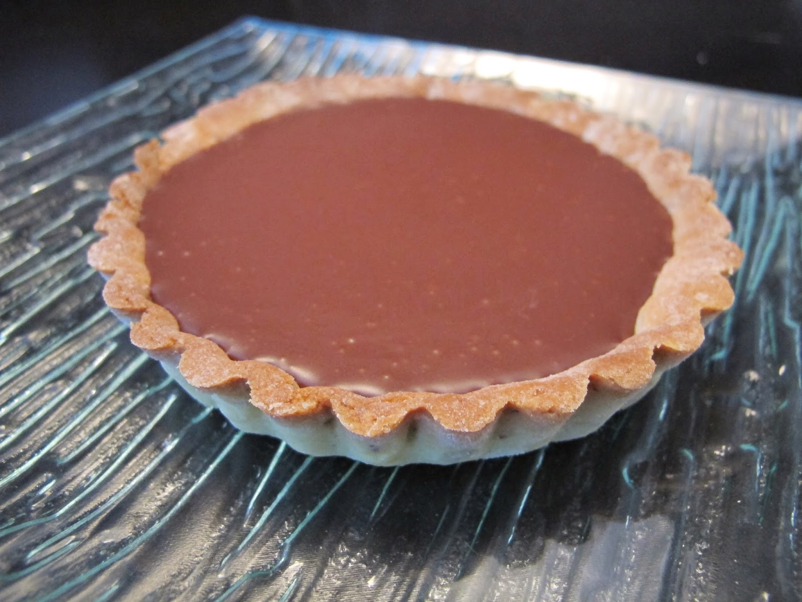 http://lesrecettesdejuju.blogspot.fr/2014/05/la-tarte-au-chocolat.html