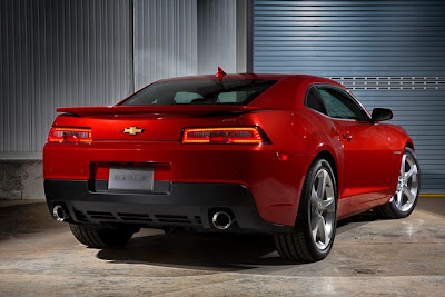 Chevrolet Camaro SS (2014) Rear Side