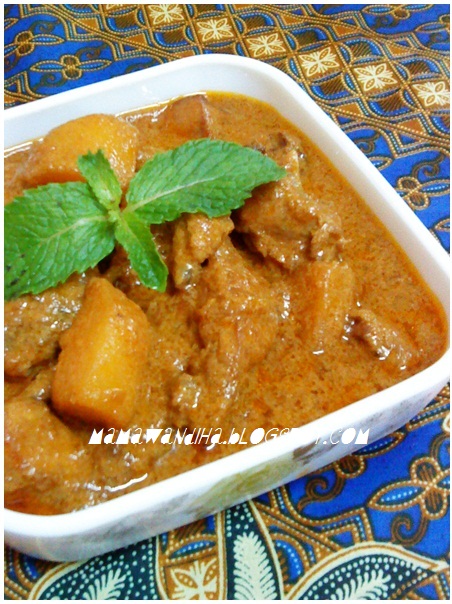 Dari Dapur MaDiHaA: Gulai Kuzi Ayam Bonda (Kak Sha)