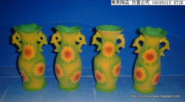 In china vase:FL30735