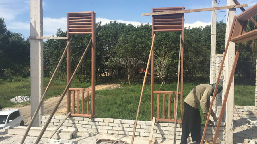 BINA BANGLO IDAMAN: 20.KERJA-KERJA MEMASANG FRAME TINGKAP ...
