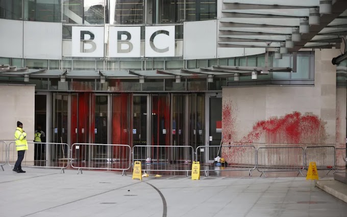 Sede da BBC vandalizada em possível protesto por não classificar Hamas como terroristas