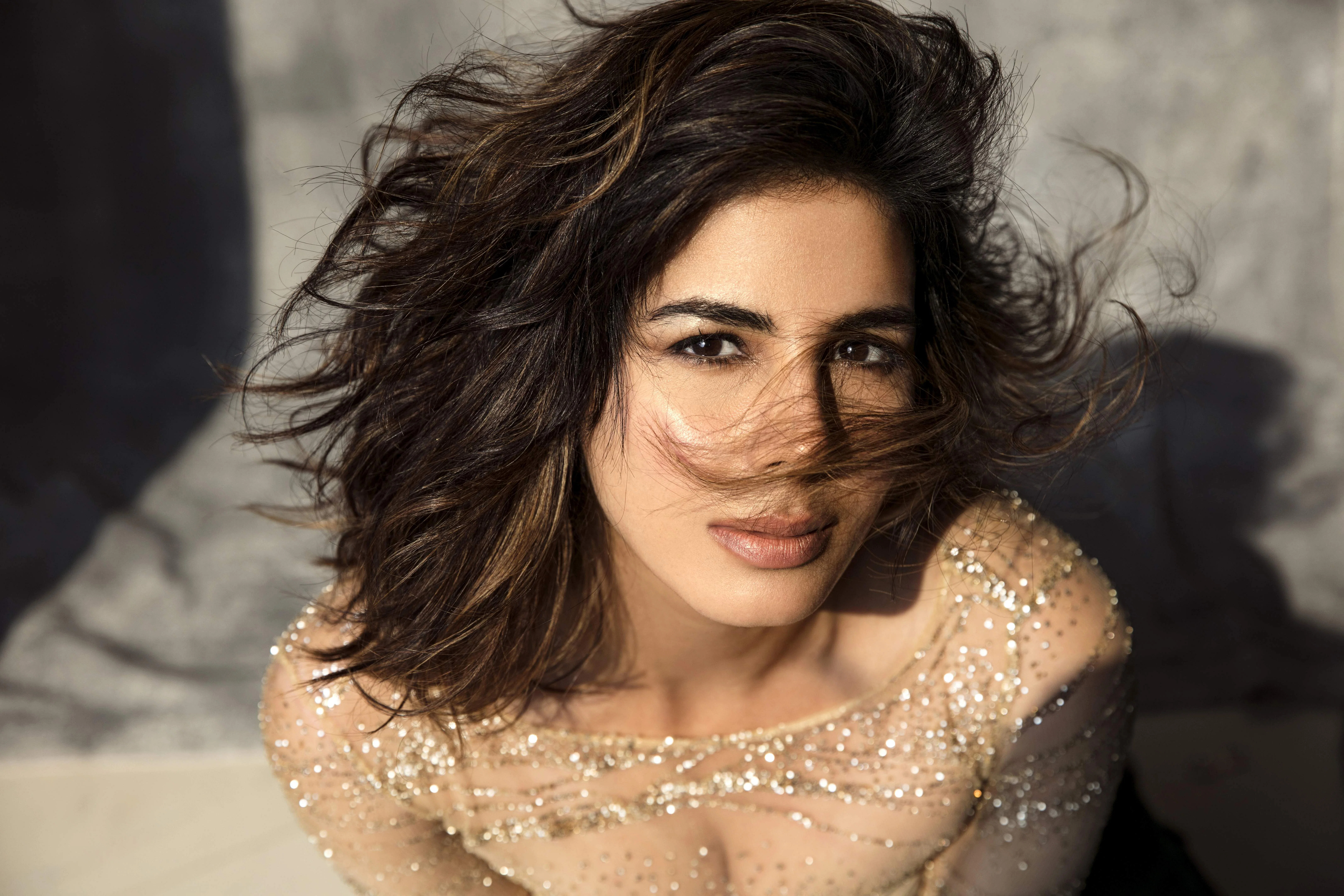 Kirti Kulhari UHD HD High Re-Solution Photo Shoot