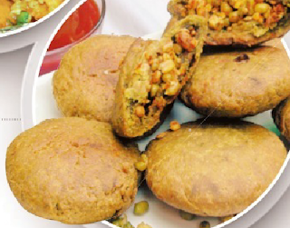 Moong Kachori recipe in Hindi