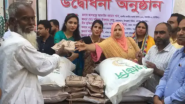 ঘাটাইলে কৃষকদের মাঝে কৃষি উপকরণ বিতরণ