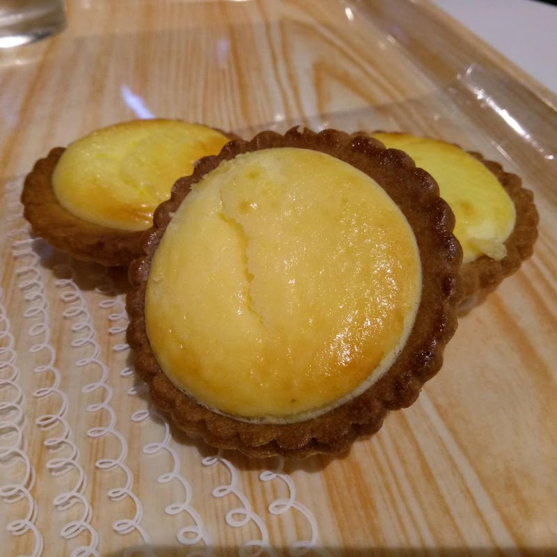 Decadent Kumori Cheese Tart